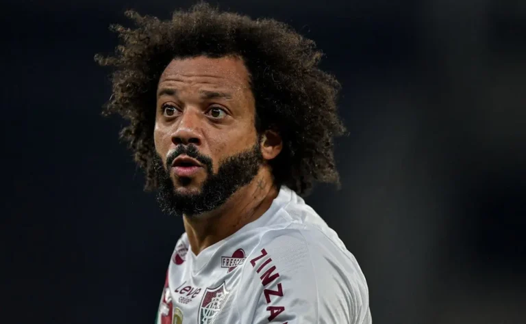 Marcelo indeciso: torcerá para Fluminense e Real Madrid no Mundial.