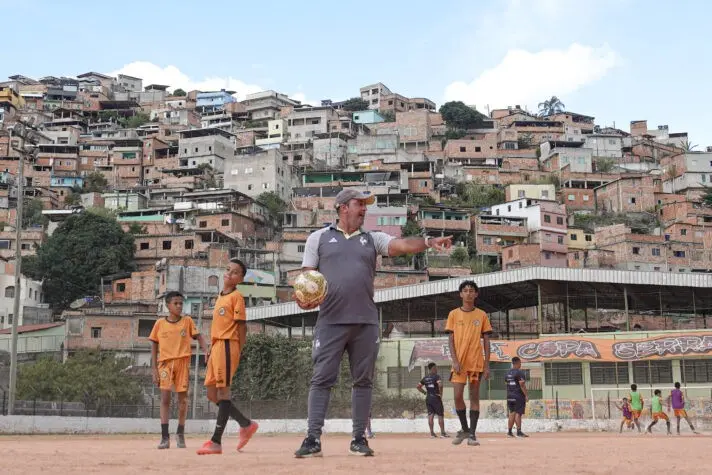 Atlético-MG: Projeto de base chega às comunidades de Belo Horizonte