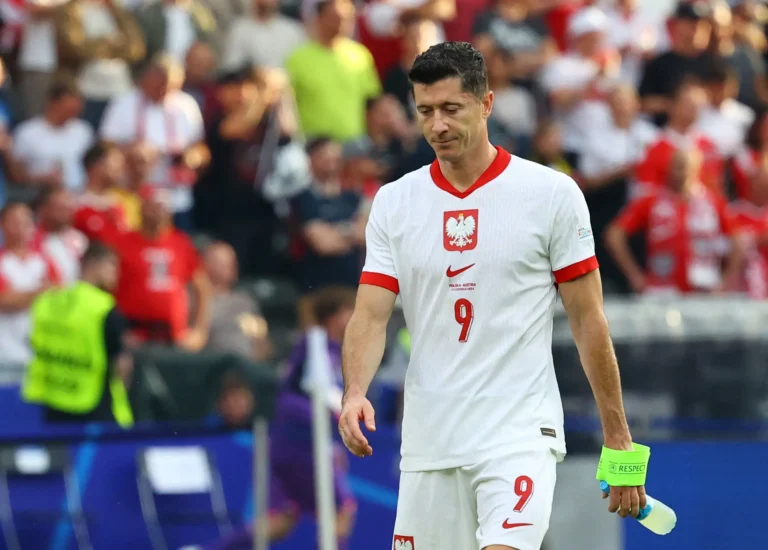 Lewandowski Deixa a Seleção Polonesa Após "Perda de Confiança no Treinador"