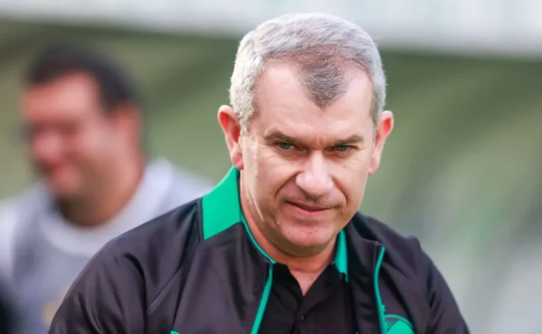 Análise de Cláudio Tencati sobre Arbitragem em Juventude x Grêmio: "Eu duvido"