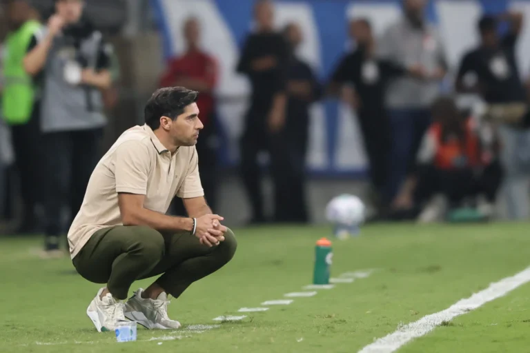 Análise de Abel sobre a derrota do Palmeiras: "Precisávamos estar mais focados".