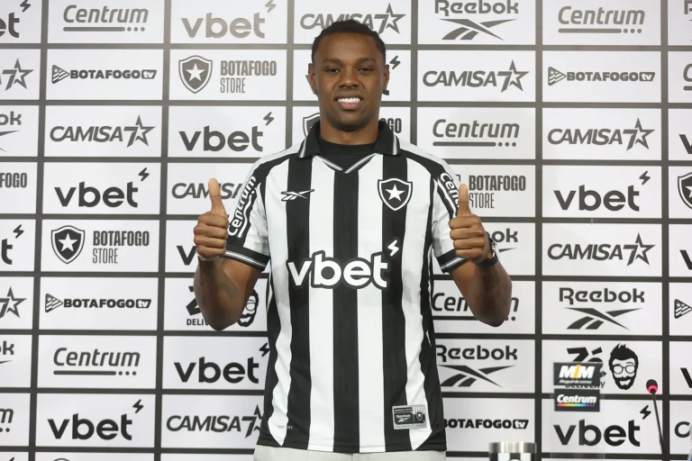Kaio Pantaleão regularizado: Estreia no Botafogo liberada