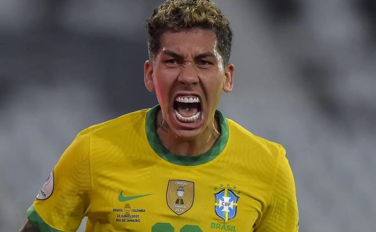 Corinthians Propõe Contrato a Roberto Firmino e Obtém Aprovação, Diz Jornalista