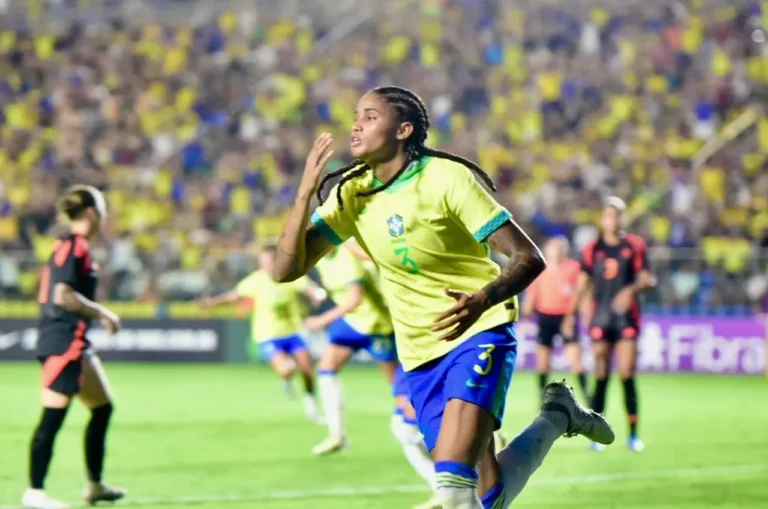 Arthur Elias e a Reformulação Cautelosa da Seleção Brasileira Feminina: Desvendando Novas Promessas