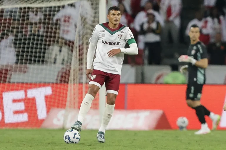 Curiosidades sobre o Fluminense na Copa de Clubes: o jogador mais baixo, o mais alto e o mais experiente