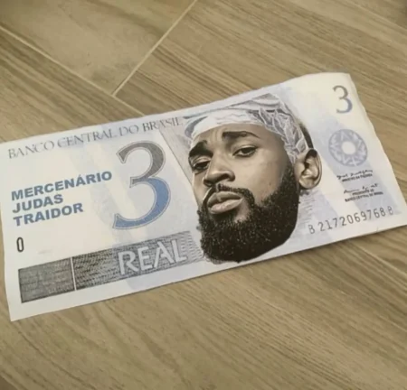 Protestos de torcedores do Flamengo a Gerson em embarque para Mundial de Clubes: "Traidor"