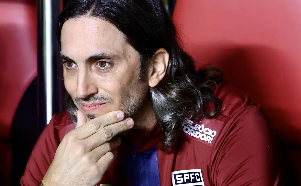 São Paulo: Zubeldía Avalia Lucca ou Enzo Díaz na Escalação Contra o Vasco