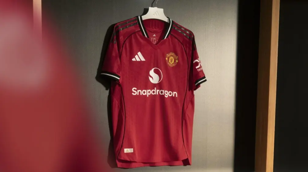 Manchester United: novo uniforme para a temporada 2025/26 revelado