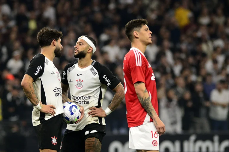 Corinthians: Memphis e Yuri Alberto, ausentes juntos pela segunda vez na temporada