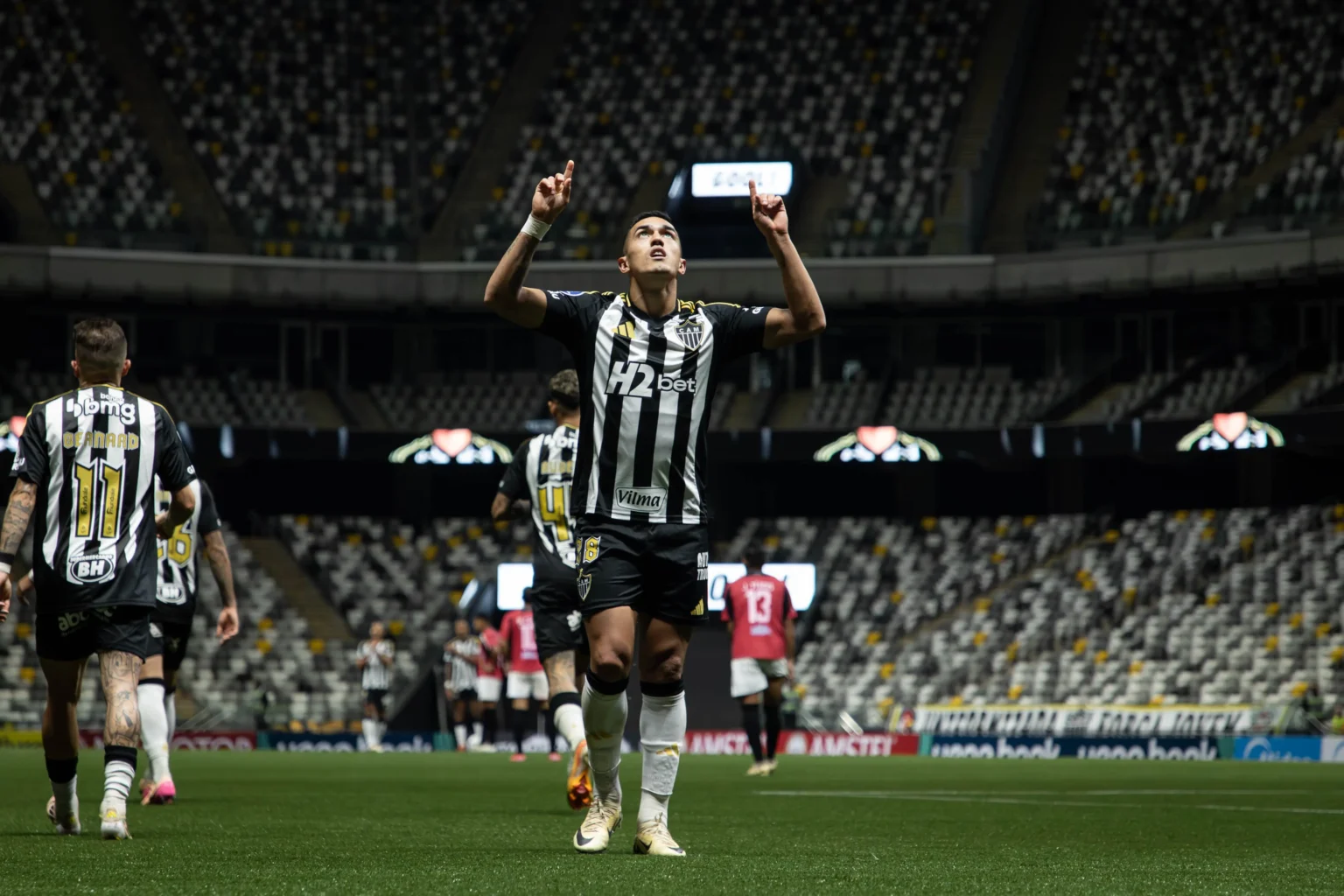 Fenerbahçe faz proposta por Cuello ao Atlético-MG: confira os valores