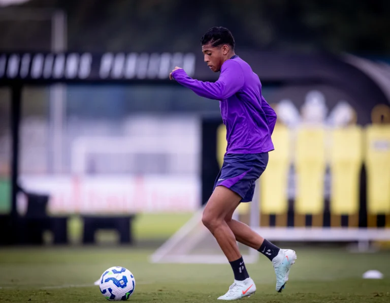 Kauê Furquim, joia do Corinthians: a trajetória do craque do futsal e a multa milionária.