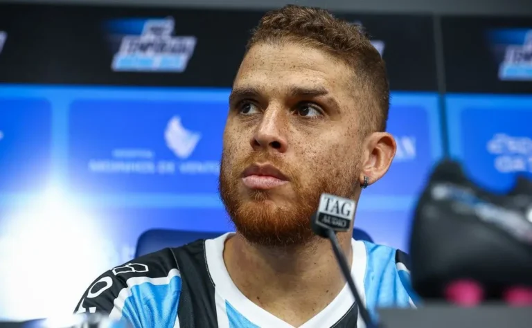 Evolução de Cuellar: Preparador físico do Grêmio detalha trabalho diferenciado