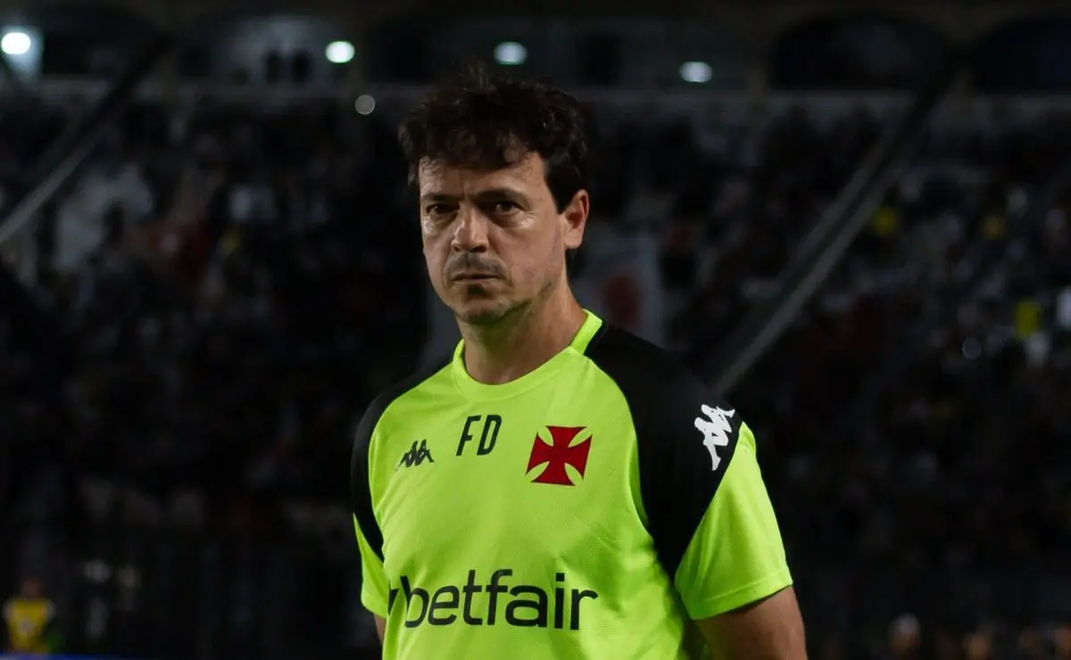 Diniz Busca Quebrar Tabu no Morumbis em São Paulo x Vasco Pelo Brasileirão