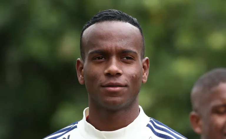 São Paulo busca retorno de Helinho, mas Toluca nega empréstimo