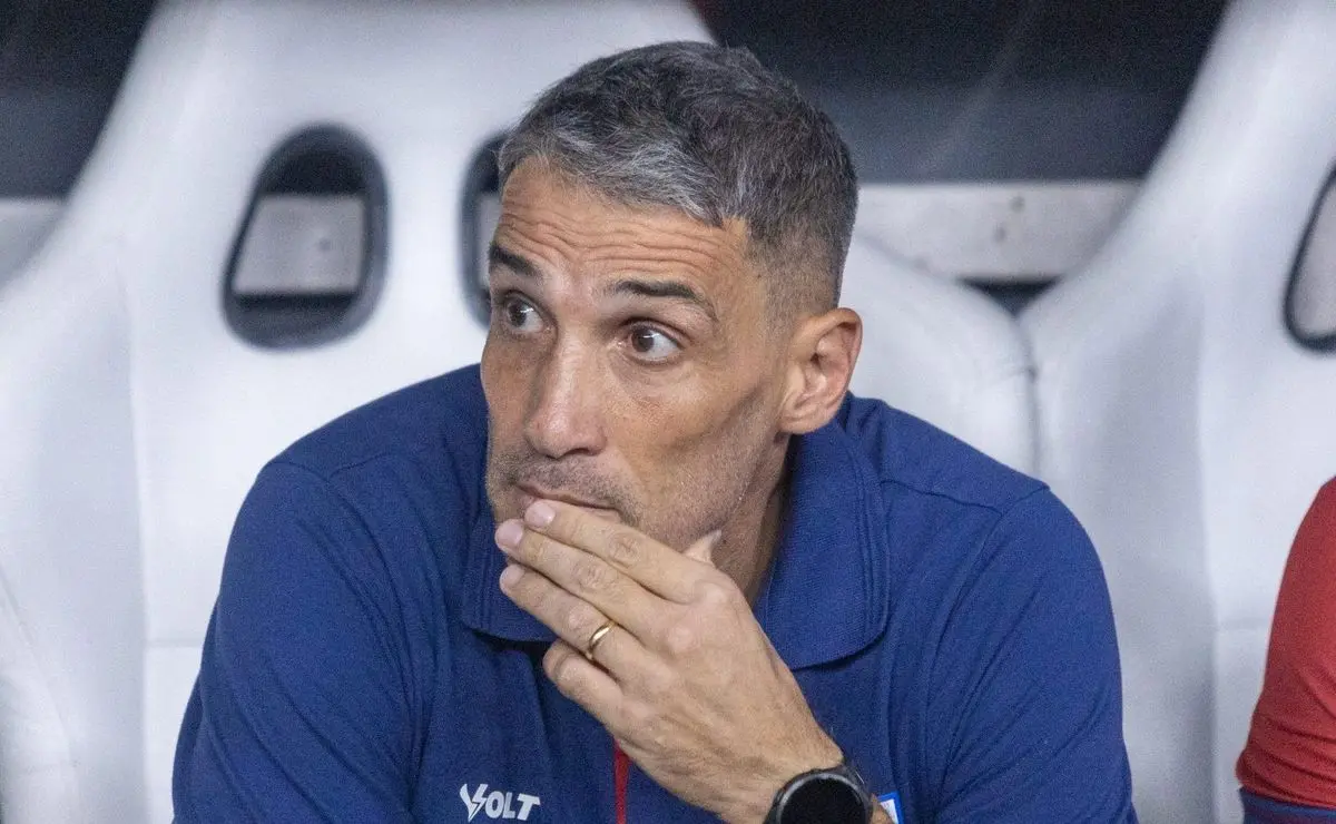 Vojvoda analisa Fortaleza e minimiza triunfo do Santos: “Não se pode controlar o futebol”