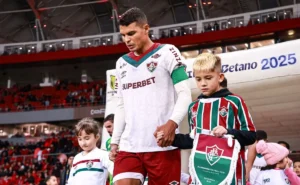 Thiago Silva Brilha em Vitória do Fluminense Contra o Internacional