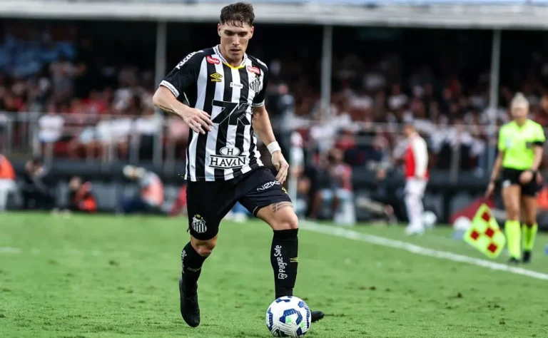 Santos Fora de Rollheiser e João Schmidt no Clássico Contra o Palmeiras por Suspensão