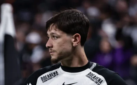 Garro Incomodado no Corinthians: Saída Internacional em Perspectiva