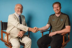De Bruyne detalha conversa com belgas do Napoli e motivação para escolha: "Compartilhamos a mesma ambição"