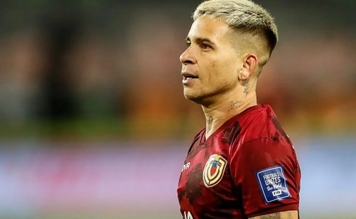 Soteldo promete dedicação máxima no Fluminense visando o Mundial de Clubes.