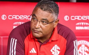 Reestruturação no Internacional: Roger Machado busca saídas, aposta na base e alivia finanças.