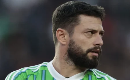 Botafogo observa João Paulo, ídolo da torcida: Meia se destaca no Seattle Sounders