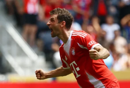Müller atinge 250 gols pelo Bayern de Munique em meio a despedida