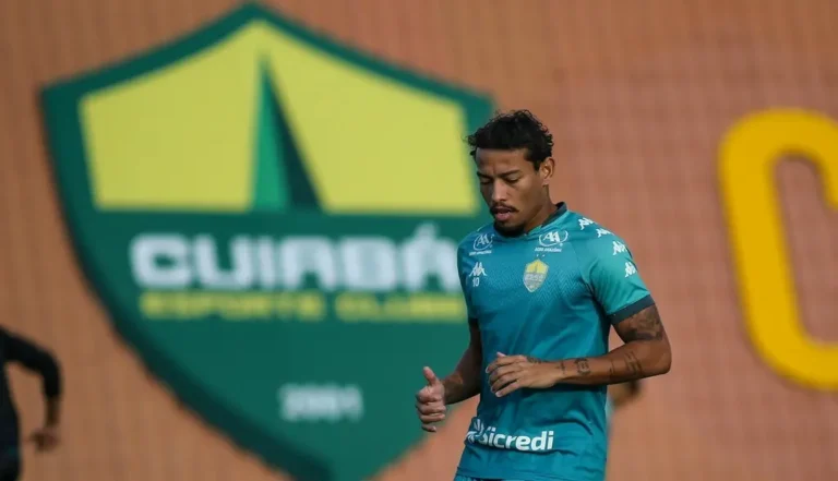 Ruan Oliveira, camisa 10 do Cuiabá, está fora dos jogos da Série B há cinco partidas.
