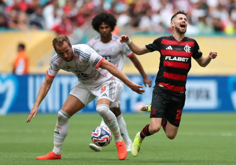 Mídia internacional destaca: "Kane bota os pés do Flamengo no chão"