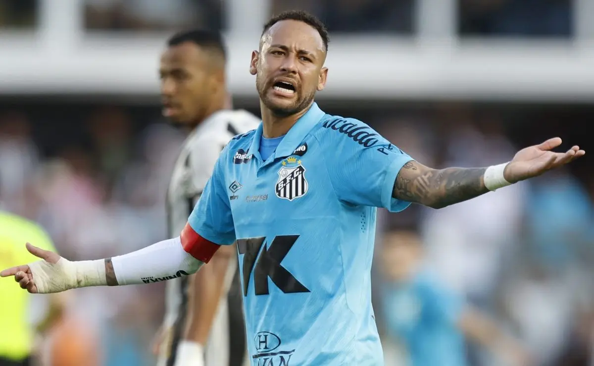 Messi Marca no Mundial de Clubes e Neto Provoca Neymar: “Cadê Você?”