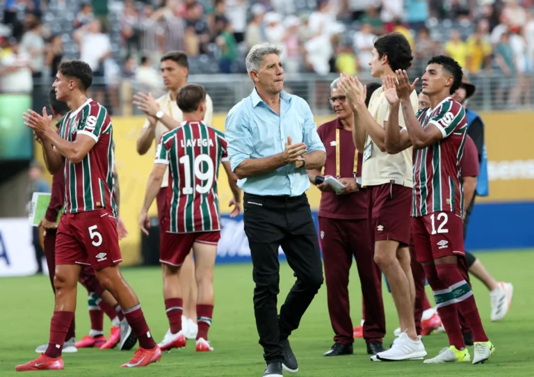 Renato Gaúcho Exalta Espírito de Luta do Fluminense em Vitória Contra o Ulsan: "Futebol Sem Facilidade"