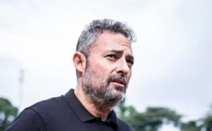Santos se reforça: Arão e Mattos buscam novos analistas