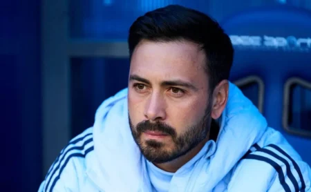 "Acerto de Davide Ancelotti com o Botafogo é confirmado após negociações entre as partes"