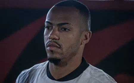 Ataque do Besiktas se concentra em Marlon Freitas