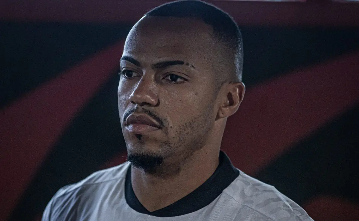 Ataque do Besiktas se concentra em Marlon Freitas