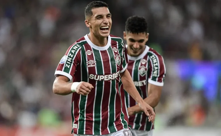 Atletico Nacional entra em conversas com Fluminense para adquirir o atacante Kevin Serna por R$ 50 milhões