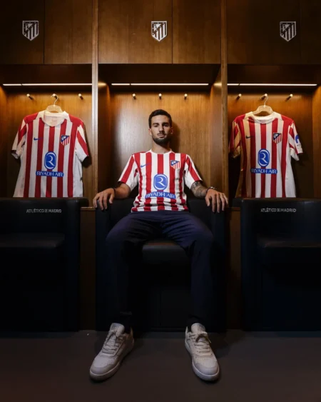 Atlético de Madrid anuncia a contratação de Álex Baena por R$ 307 milhões