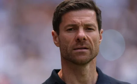 Comentário de Xabi Alonso sobre vitória do Fluminense: "Está nas quartas"
