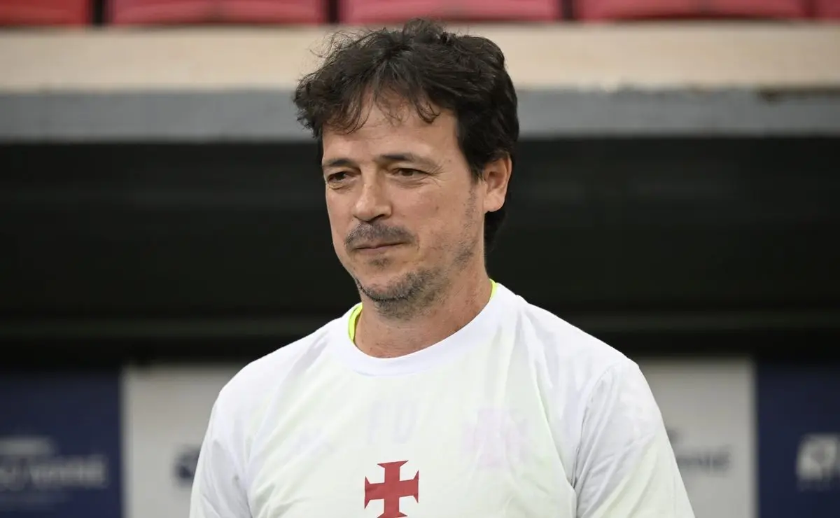 Comentários do Técnico do Vasco sobre Alex Teixeira no clássico contra o Botafogo