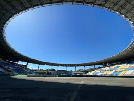 Cruzeiro x Banfield: horário, escalações e como assistir ao vivo