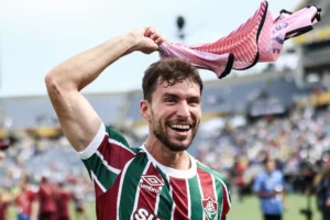 Das vaias aos golaços: Martinelli cala críticos no Fluminense e vira destaque na Copa de Clubes