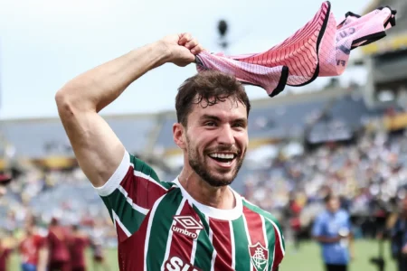 Das vaias aos golaços: Martinelli cala críticos no Fluminense e vira destaque na Copa de Clubes