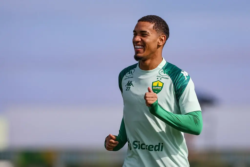Denilson Recebe Proposta do Israel e Diretoria do Cuiabá Descarta Possível Saída: "Zero Chance"