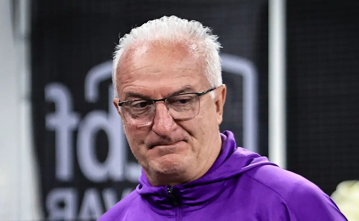 Dorival Júnior descobre que Corinthians jamais perdeu após derrota do Palmeiras no Mundial