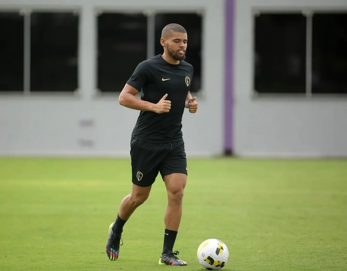 Ex-jogador cobra pensão vitalícia do Corinthians por ter se aposentado aos 23 anos após lesão