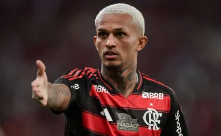 Flamengo Recusa Valor Estratosférico de R$ 141 Milhões pela Roma por Wesley