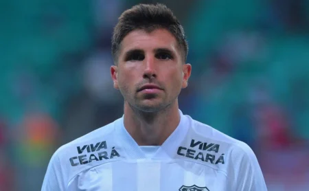Grêmio e Boca Juniors disputam a contratação de Lucas Mugni, meia argentino do Ceará