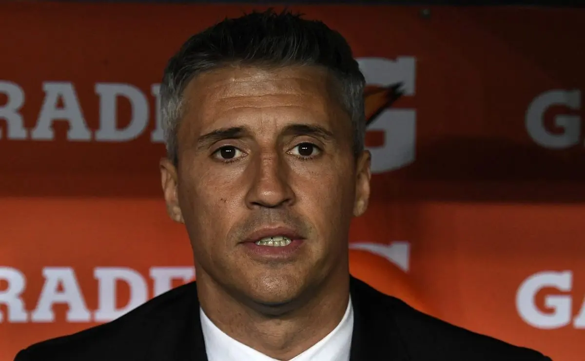 Hernán Crespo Prioriza Brasileirão no Retorno ao São Paulo e Busca Reação Imediata da Equipe