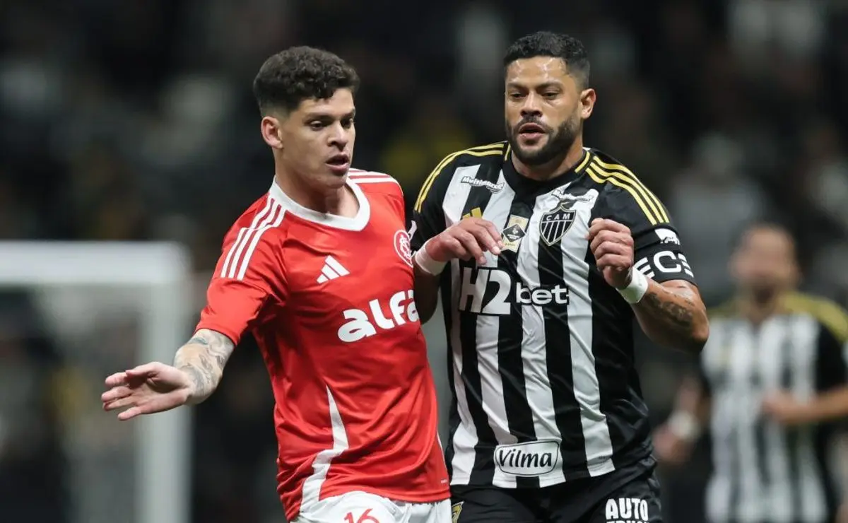 "Hulk afirma que Flamengo não está cansado para jogo na Copa Betano do Brasil"