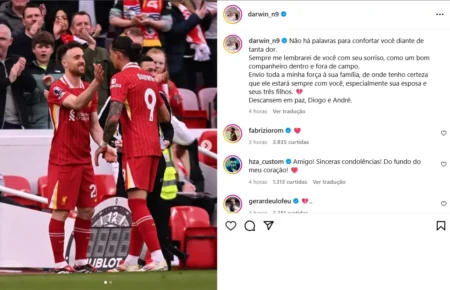 Jogadores do Liverpool prestam homenagens ao Diogo Jota